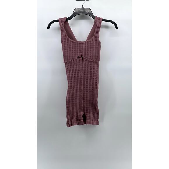 REFORMER Women's Mauve The Textured Runsie Scoop-Neck Pull-On Romper SZ XS/S - Picture 2 of 10